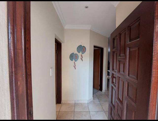 4 BEDROOM HOUSE FOR SALE IN UVONGO